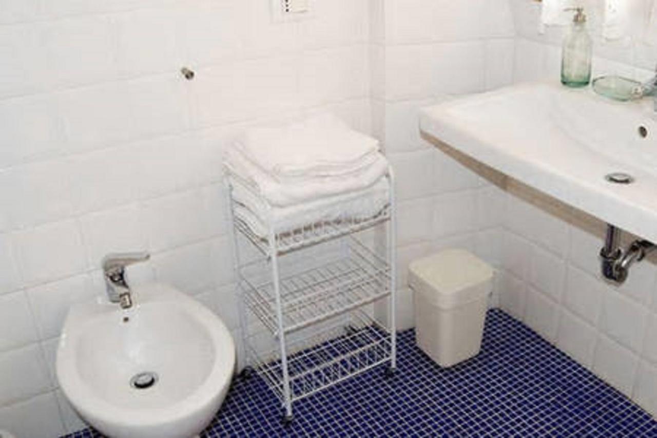 Apartamento de 65 m² con 2 habitación/es y 1 baño/s de uso privado, en Ciudad del Vaticano Roma Exterior foto